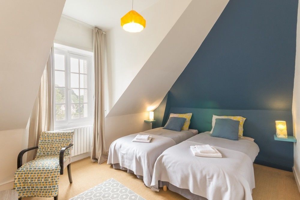Bed and Breakfast Le 14 St Michel Josselin Zewnętrze zdjęcie