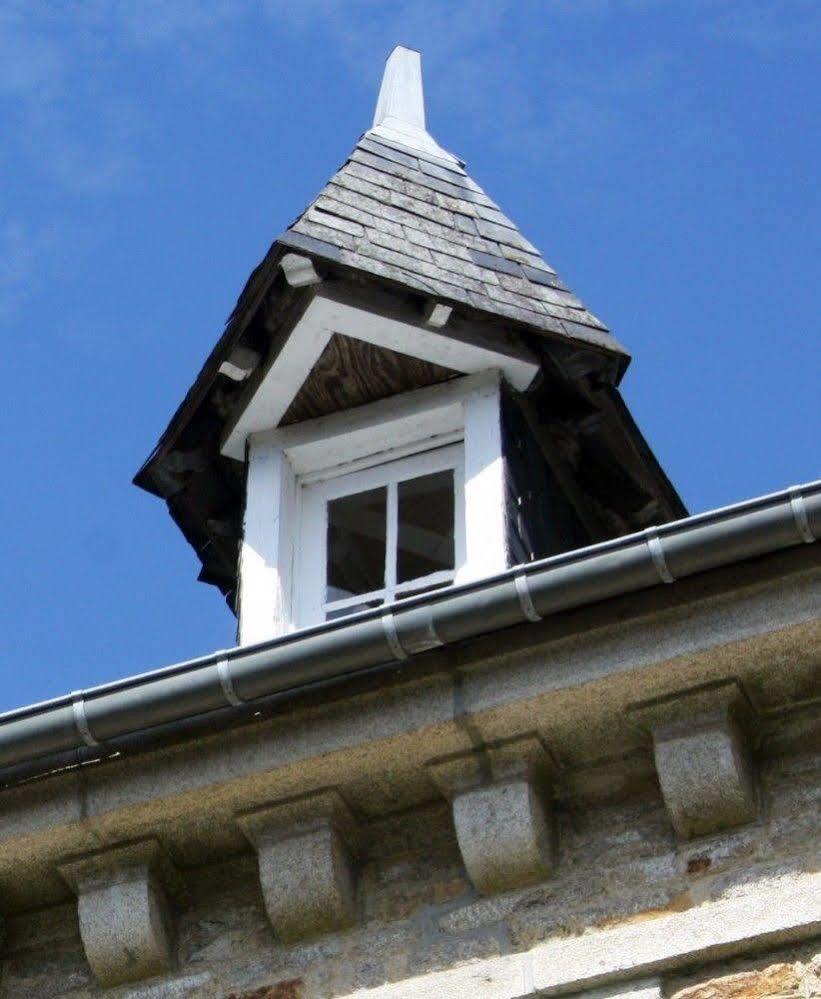Bed and Breakfast Le 14 St Michel Josselin Zewnętrze zdjęcie